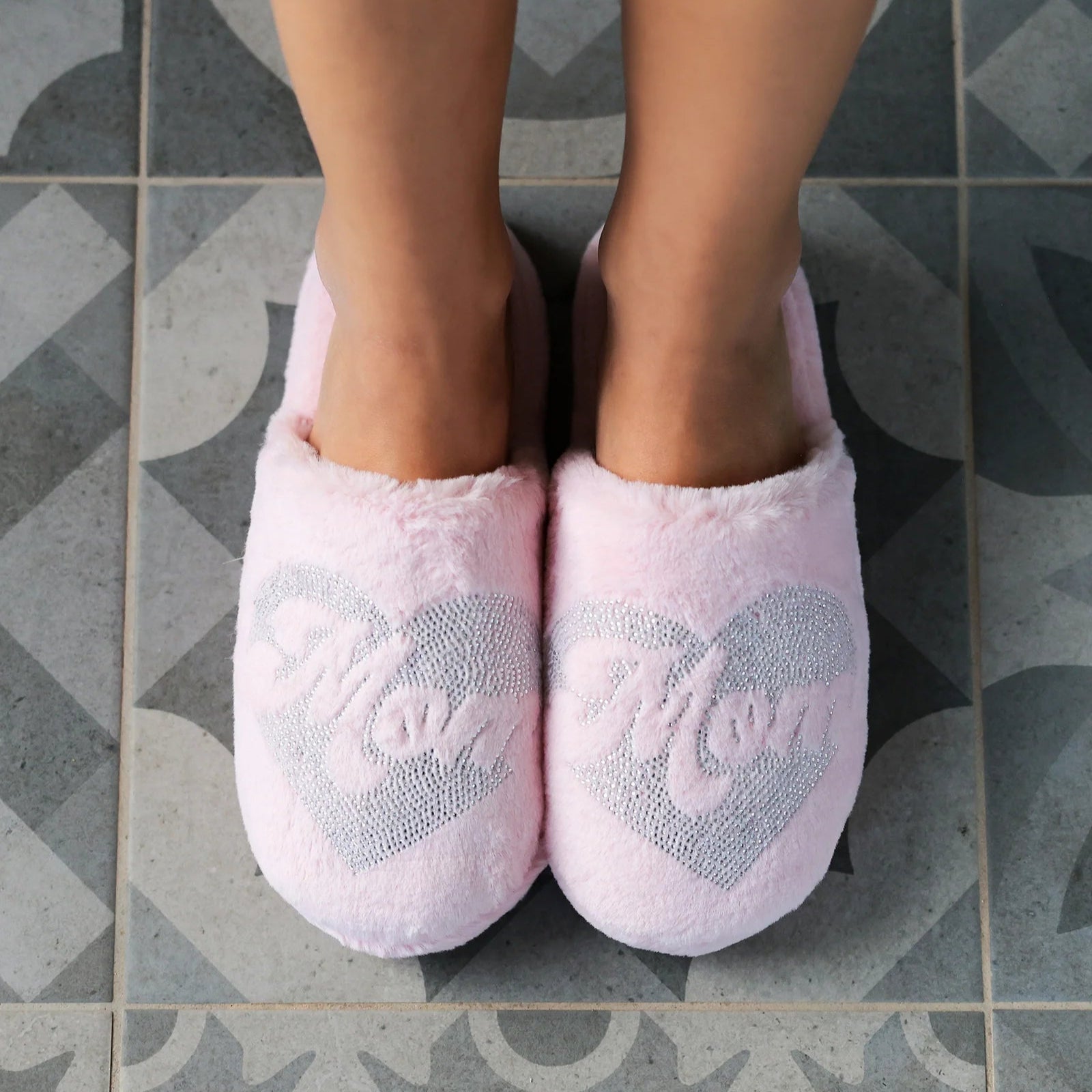 "Mom" Heart Slippers in Blush - Fairley FAncy