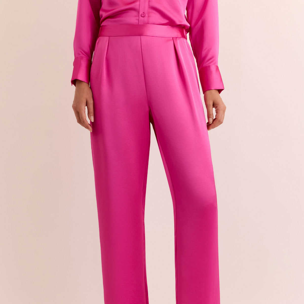 Hostess Liquid Satin Pant in Magenta - Fairley Fancy