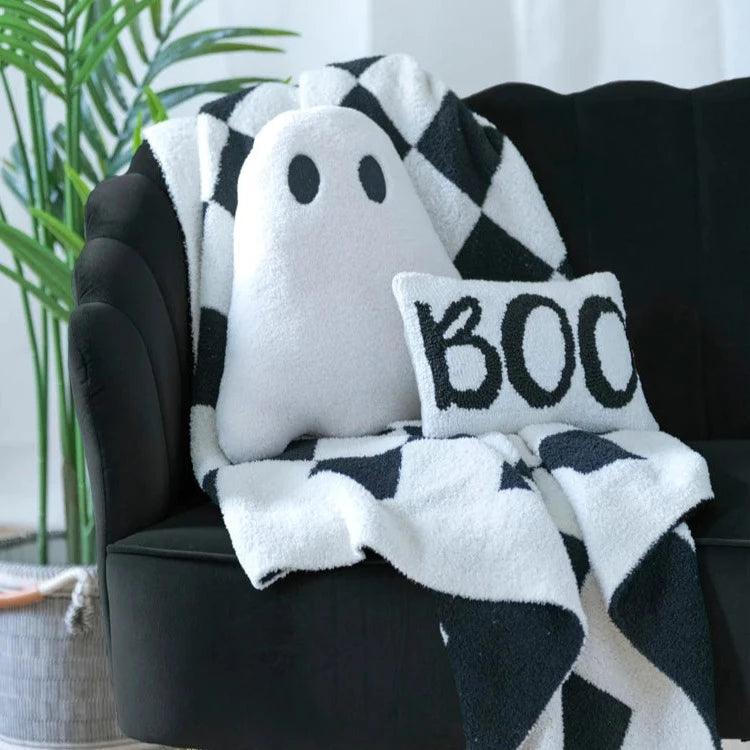 "Boo" Pillow - Fairley Fancy 